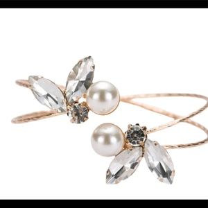Rhinestone Gold & Pearl Bangle Bracelet
